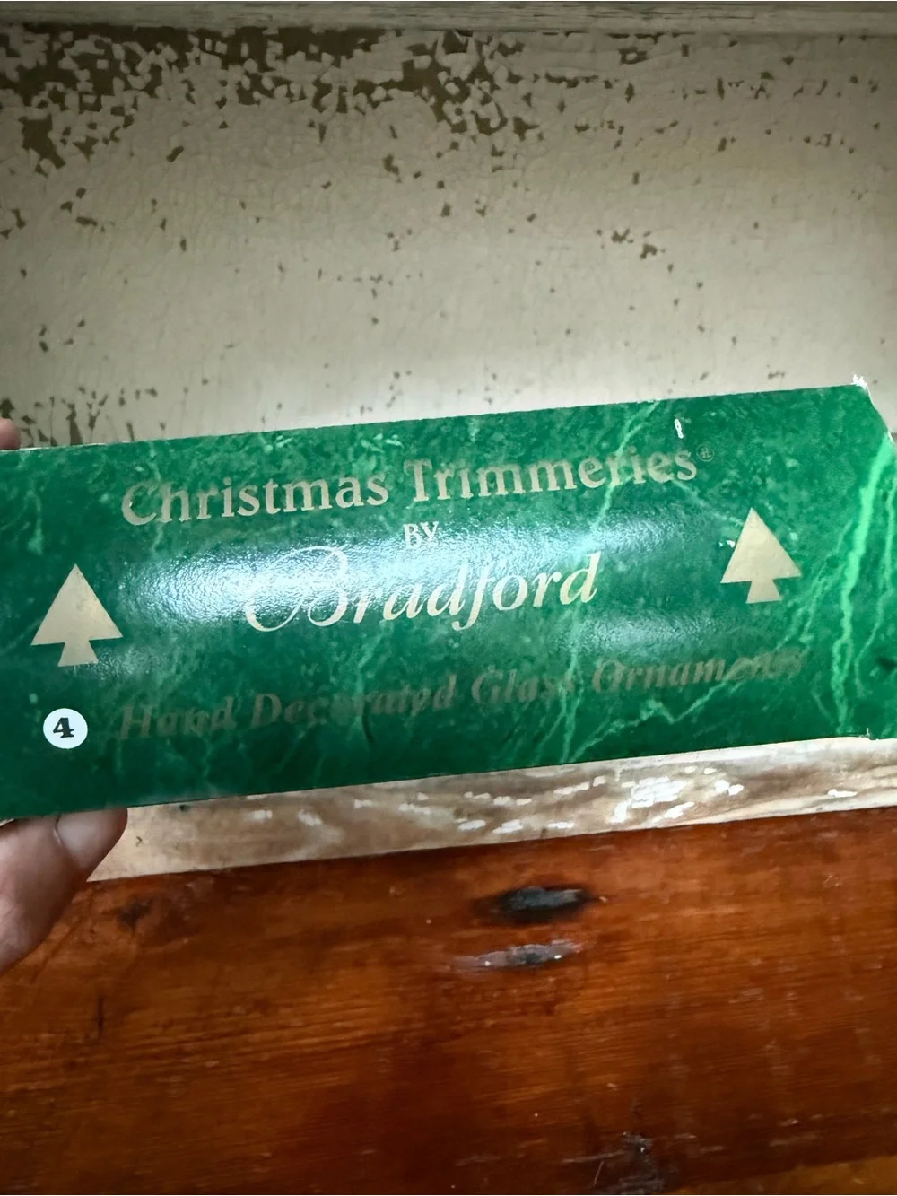 🔔 Vintage Green Glass Bell w/Gold Holly Painted Designs Holiday Ornaments
